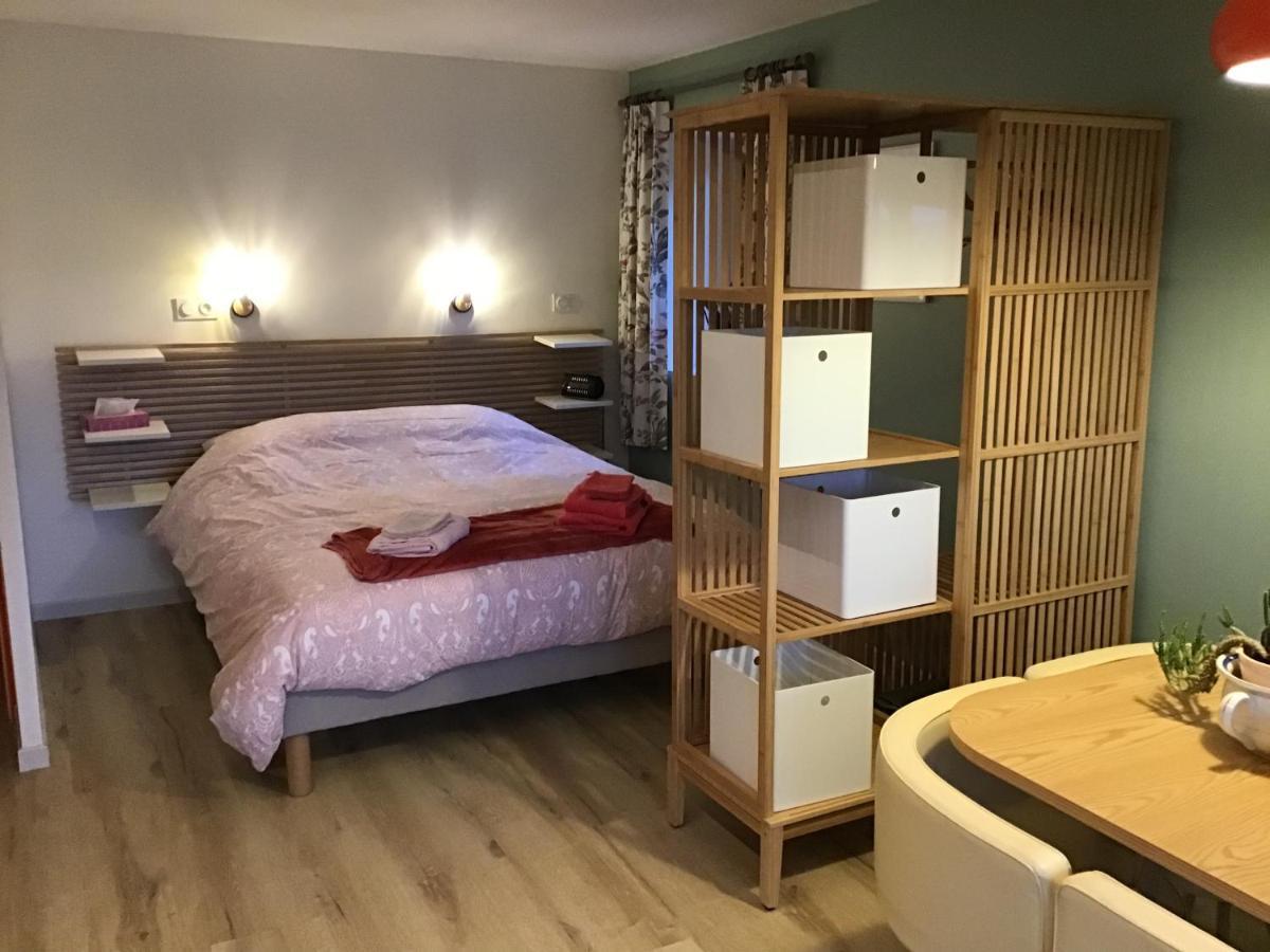 La Mazille , Cossy Vakantiestudio Met Zwembad In Zuid-Bourgogne Anglure-sous-Dun Exteriör bild